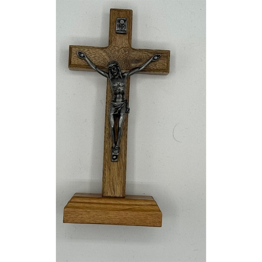 Crucifix sur base bois 6,5 x 12 cm, corpus en métal argenté