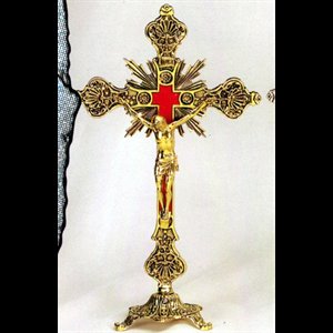 Crucifix d'autel 12" (30.5 cm) Ht. en laiton doré