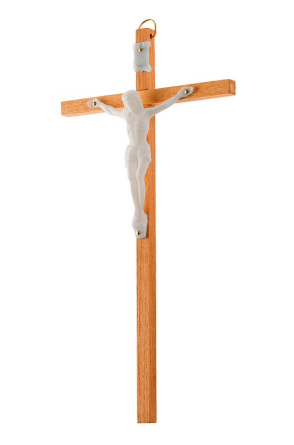 Crucifix bois clair, corpus plastique blanc, 20,3 cm