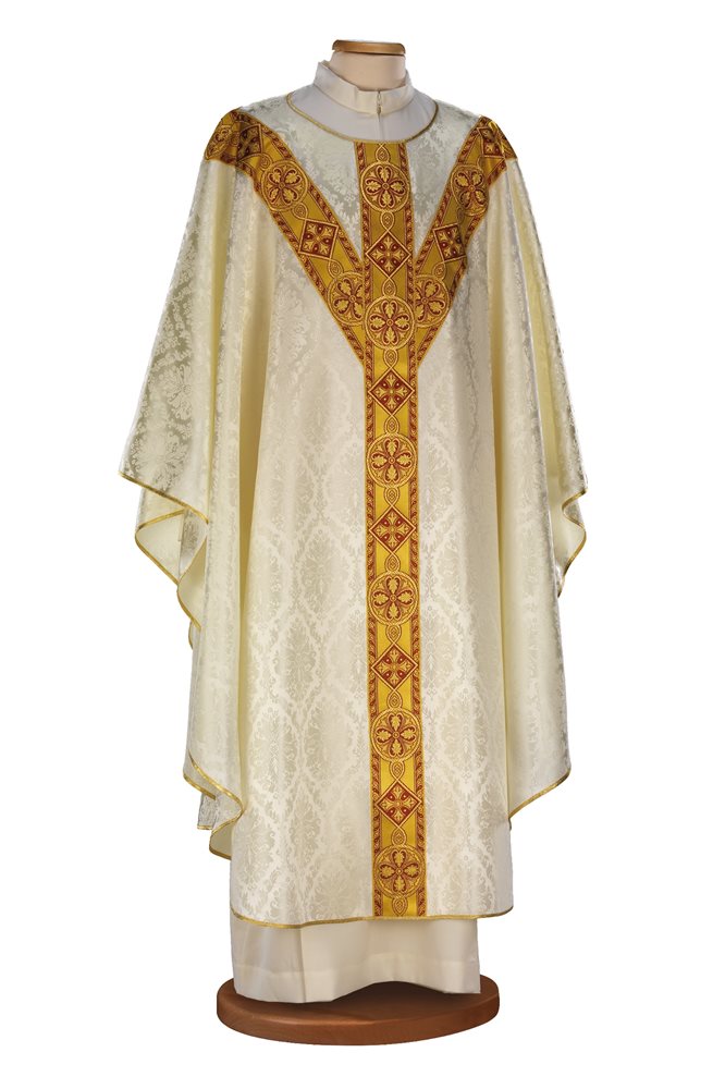 Chasuble #65-038188 blanche avec orfroi doré Chasuble #65-038188 blanche avec orfroi doré