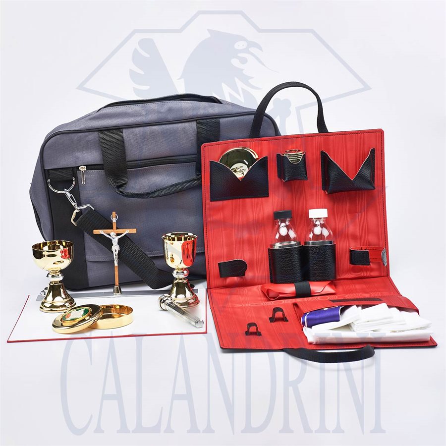 Valise-chapelle 9 7 / 8" x 12 3 / 8" x 4" (25 x 32 x 10 cm)