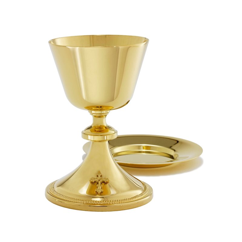 Chalice 7 5 / 8" Ht. w / large well paten, 6.75" (17 cm), Dia.