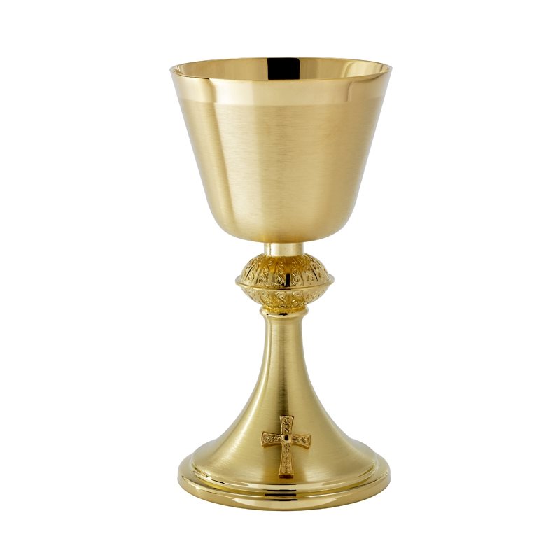 Chalice 7 7 / 8" (20 cm) Ht. w / scale paten, 5.5" (14 cm) Dia.