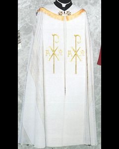 Chape #391 (4 couleurs liturgiques disponibles)