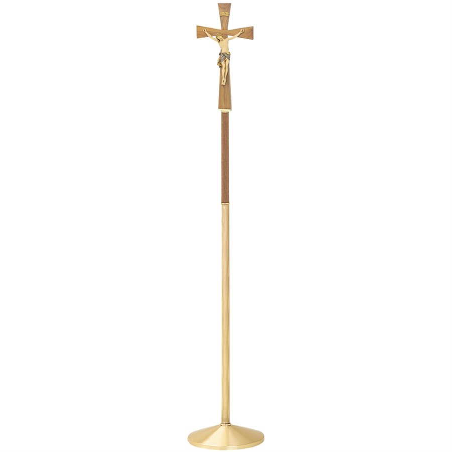 Croix de procession en bronze et noyer 72'' H. x 10.5'' base