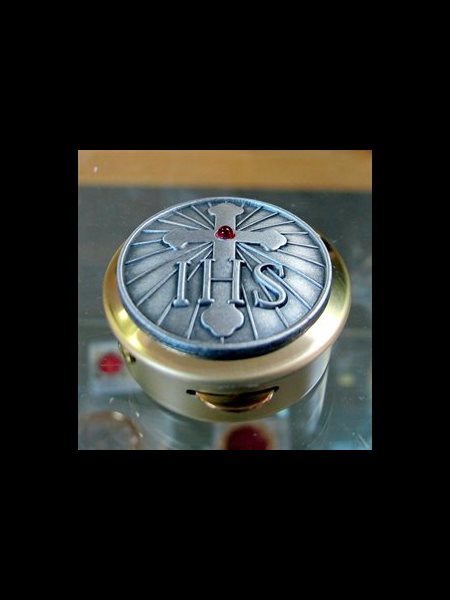 IHS Pyx, 3" (7.6 cm) dia. 25 hosties